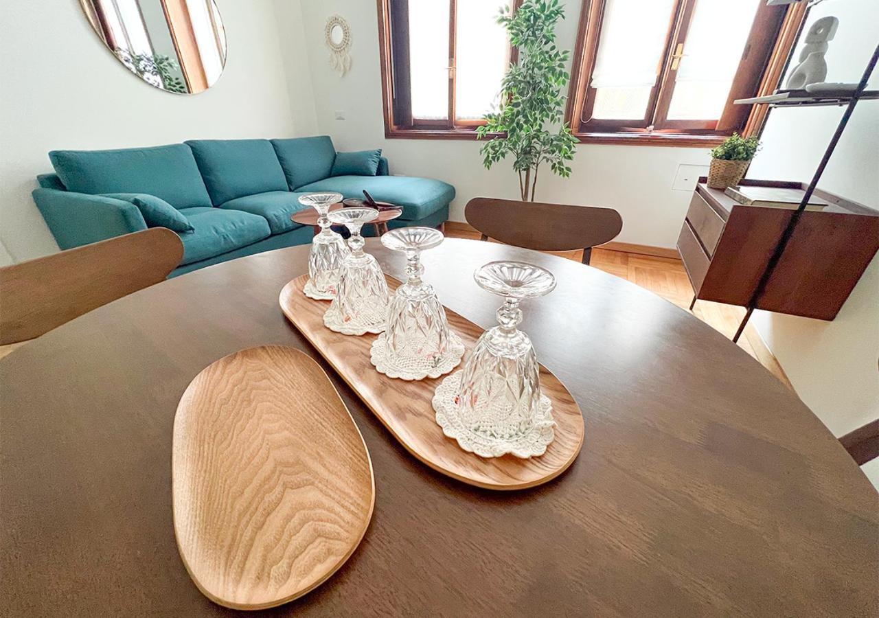 Cozy Duomo - Elegant & Quiet, 300M From Cathedral Apartment Milano Ngoại thất bức ảnh